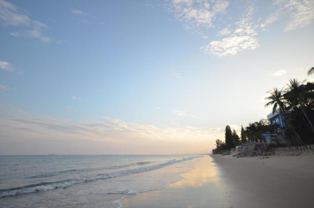 Pearl By The Sea Resort Prachuap Khiri Khan Dış mekan fotoğraf