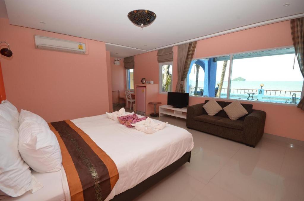 Pearl By The Sea Resort Prachuap Khiri Khan Dış mekan fotoğraf